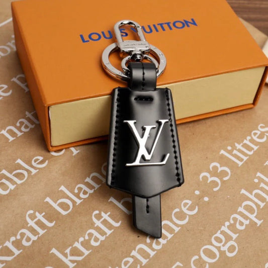 Nice Black Keychain Pendant - cuteocase