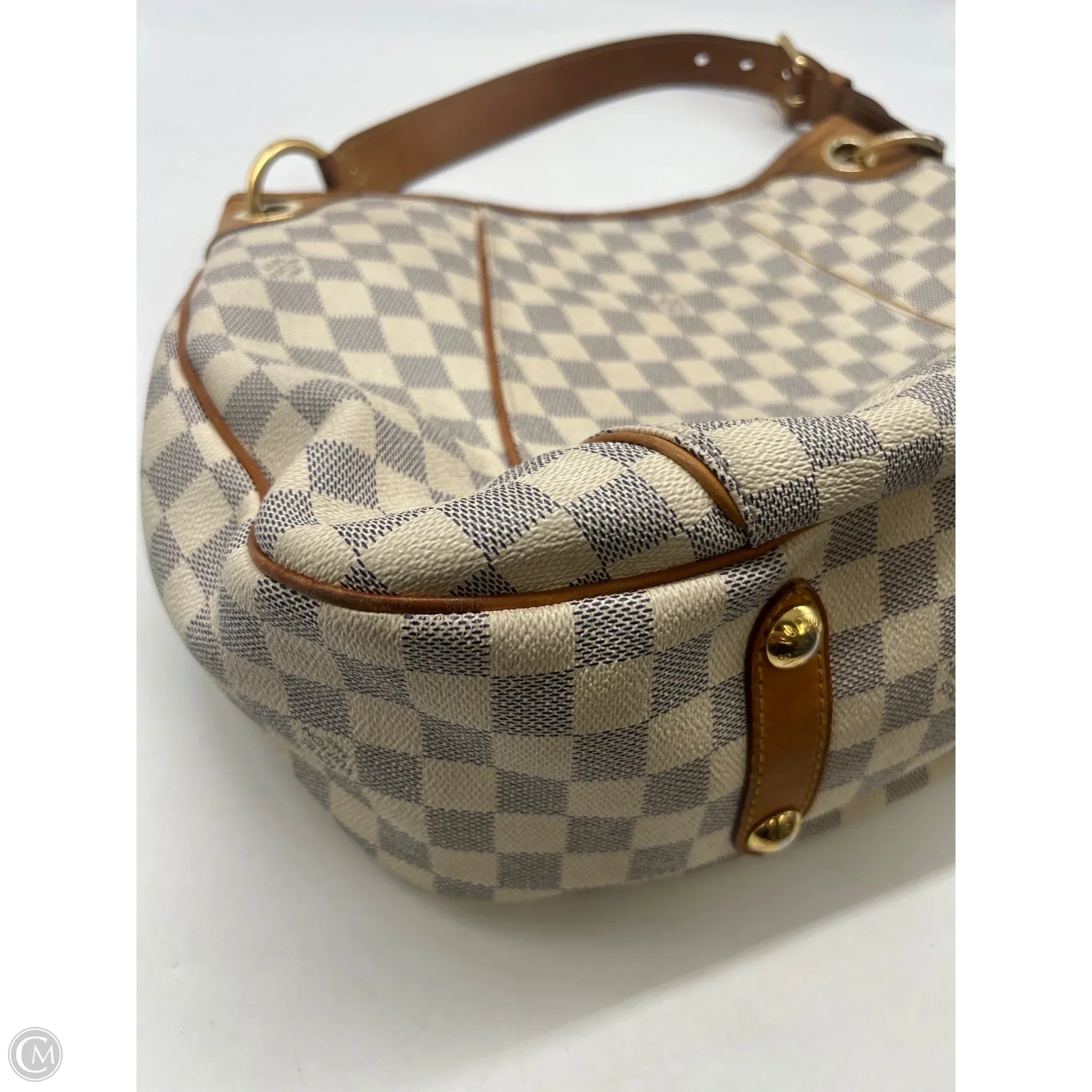 Handbag Luxury Designer By Louis Vuitton, Size: Large