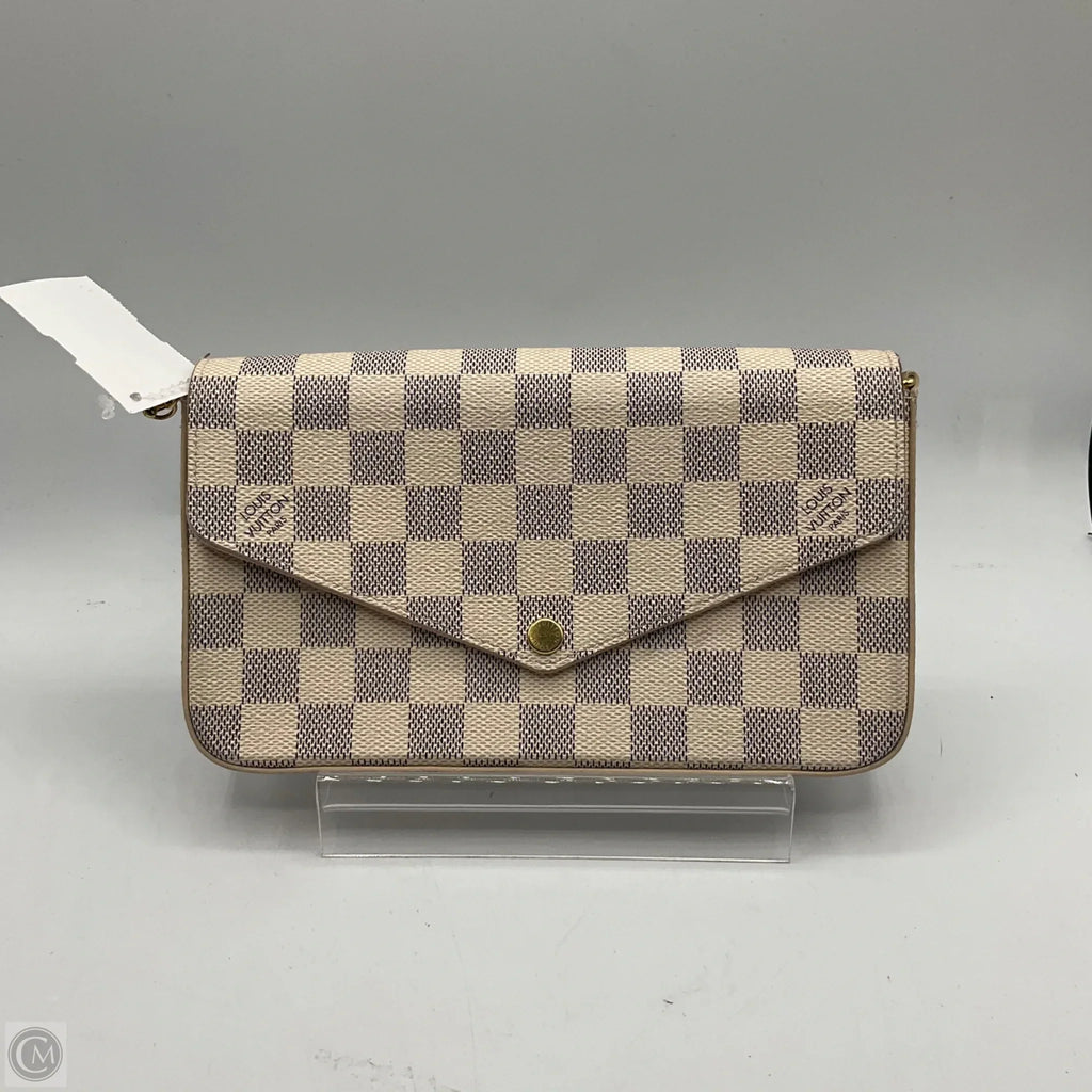 Crossbody Luxury Designer By Louis Vuitton, Size: Small