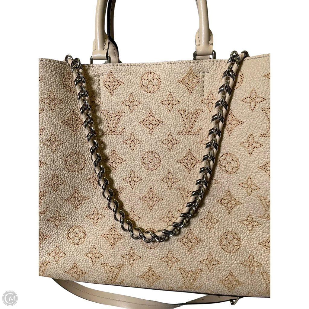 Handbag Luxury Designer By Louis Vuitton, Size: Medium
