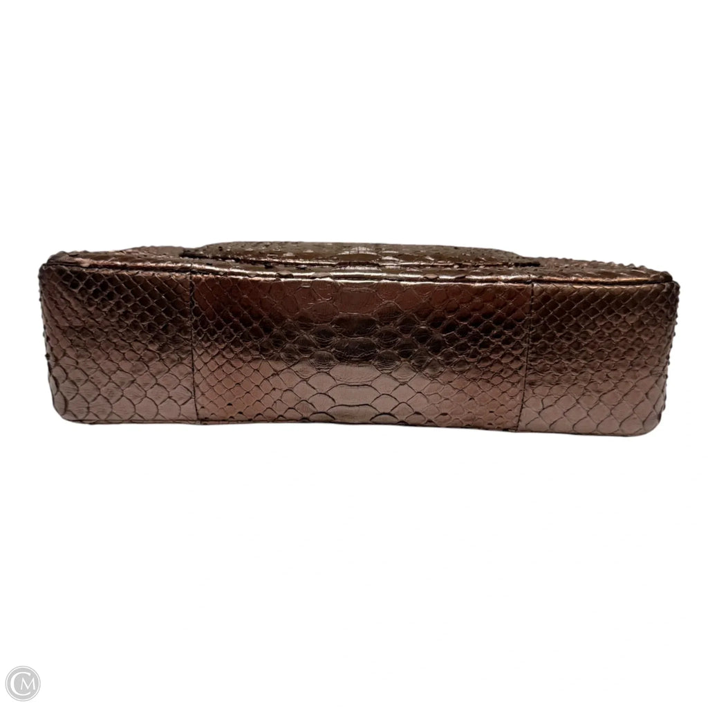 Crossbody Luxury Designer By Chanel, Size: Medium