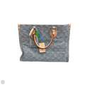 Handbag Luxury Designer By Louis Vuitton, Size: Medium