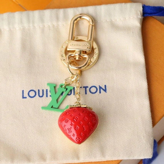 Red Strawberry Pendant - cuteocase