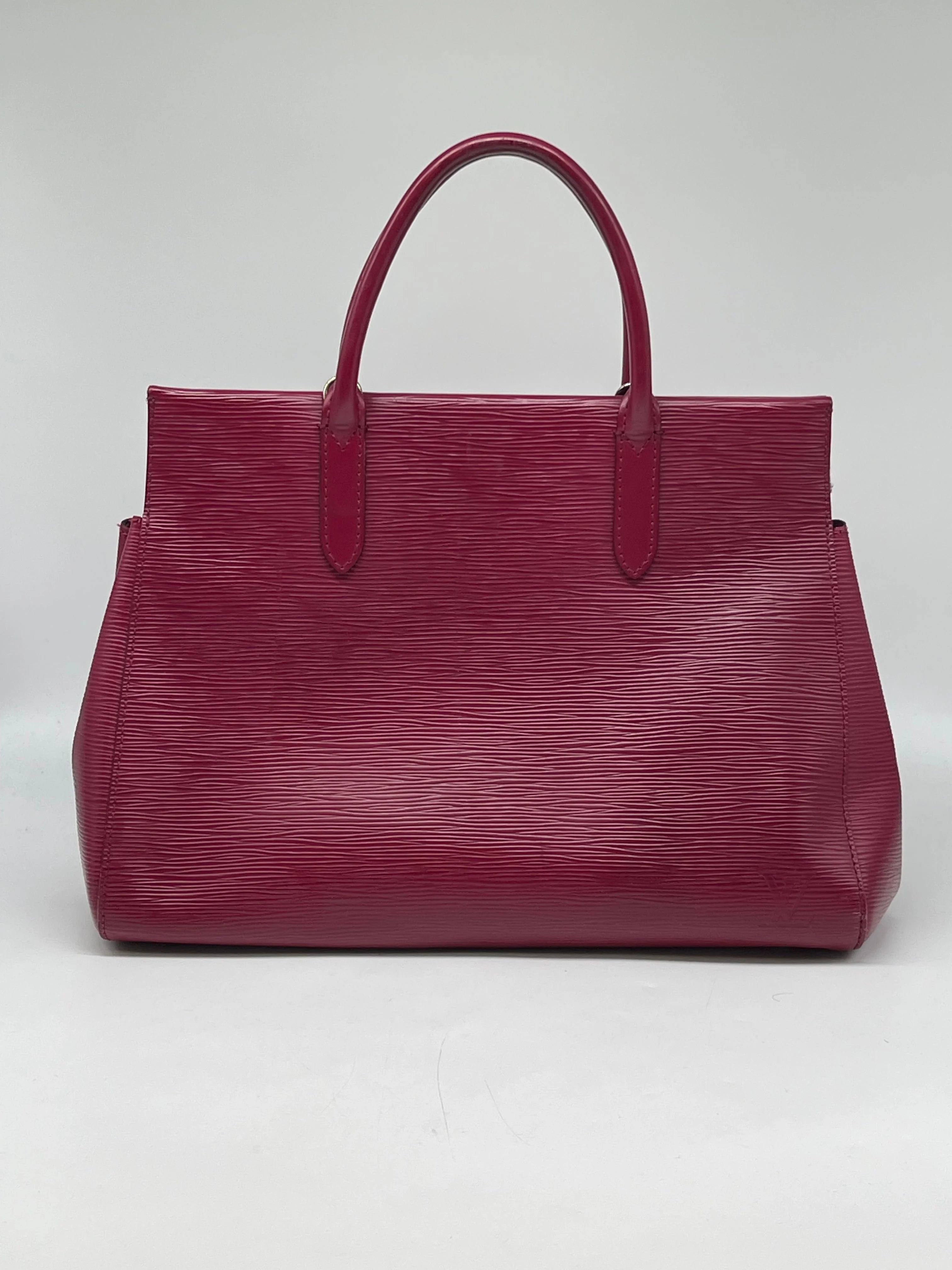 Handbag Luxury Designer By Louis Vuitton, Size: Large