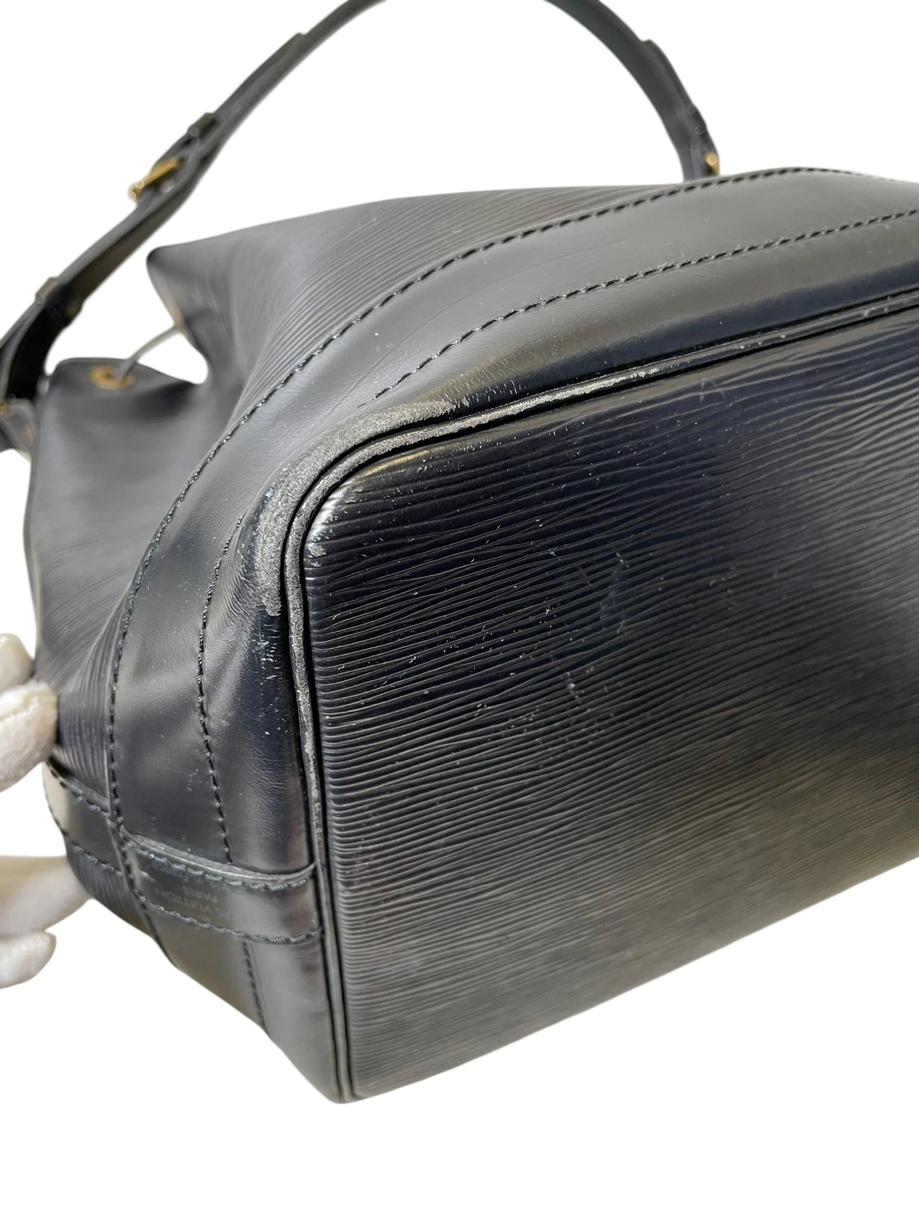 Handbag Luxury Designer By Louis Vuitton, Size: Large