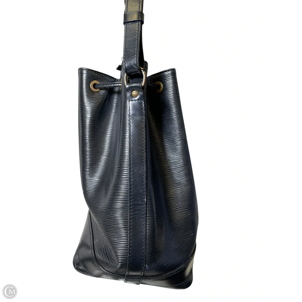 Handbag Luxury Designer By Louis Vuitton, Size: Large