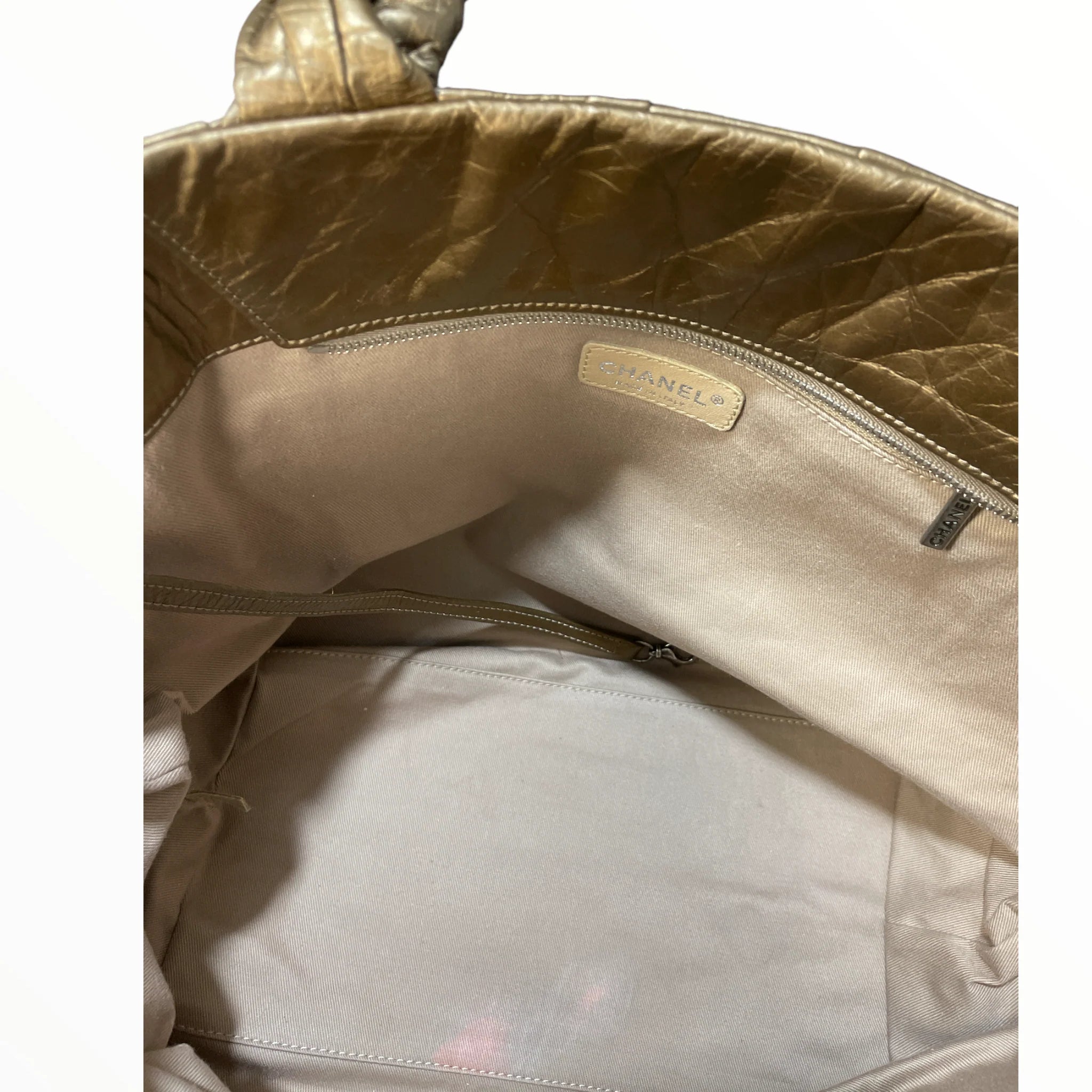 Handbag Luxury Designer By Chanel Size: Large