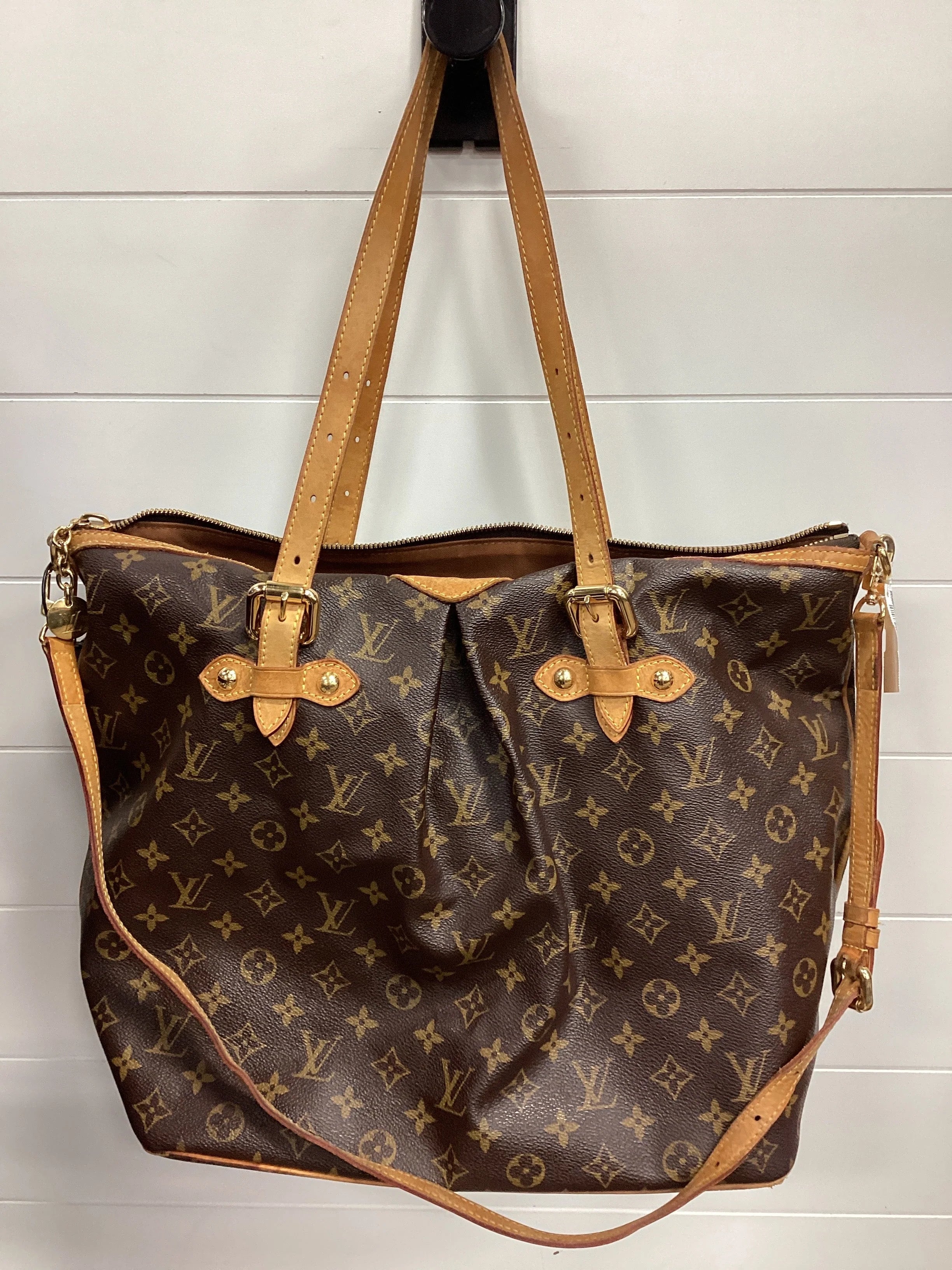 Handbag Luxury Designer By Louis Vuitton In Brown, Size:Large