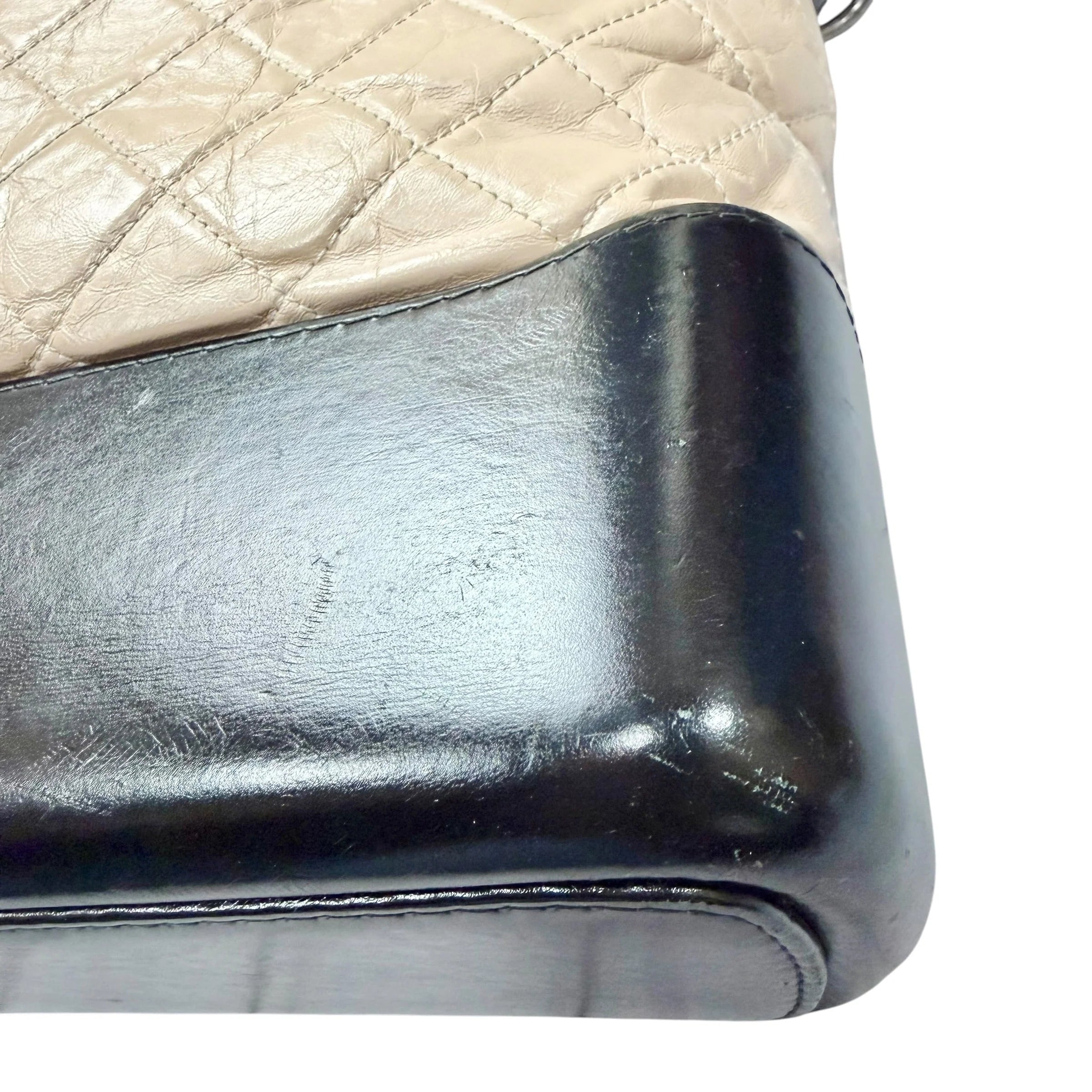 Handbag Luxury Designer By Chanel, Size: Medium