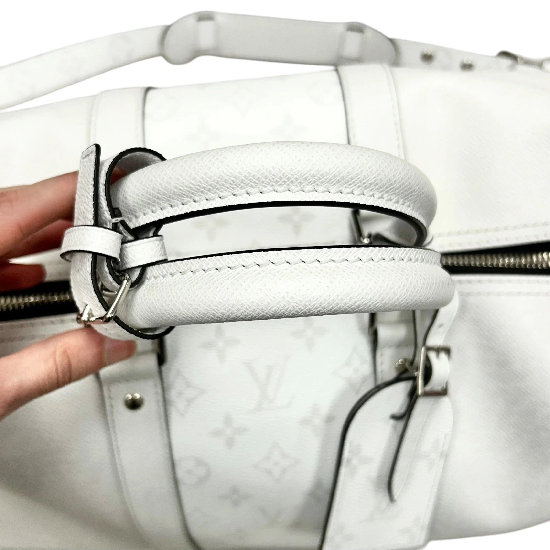 Duffle And Weekender Luxury Designer By Louis Vuitton, Size: Large