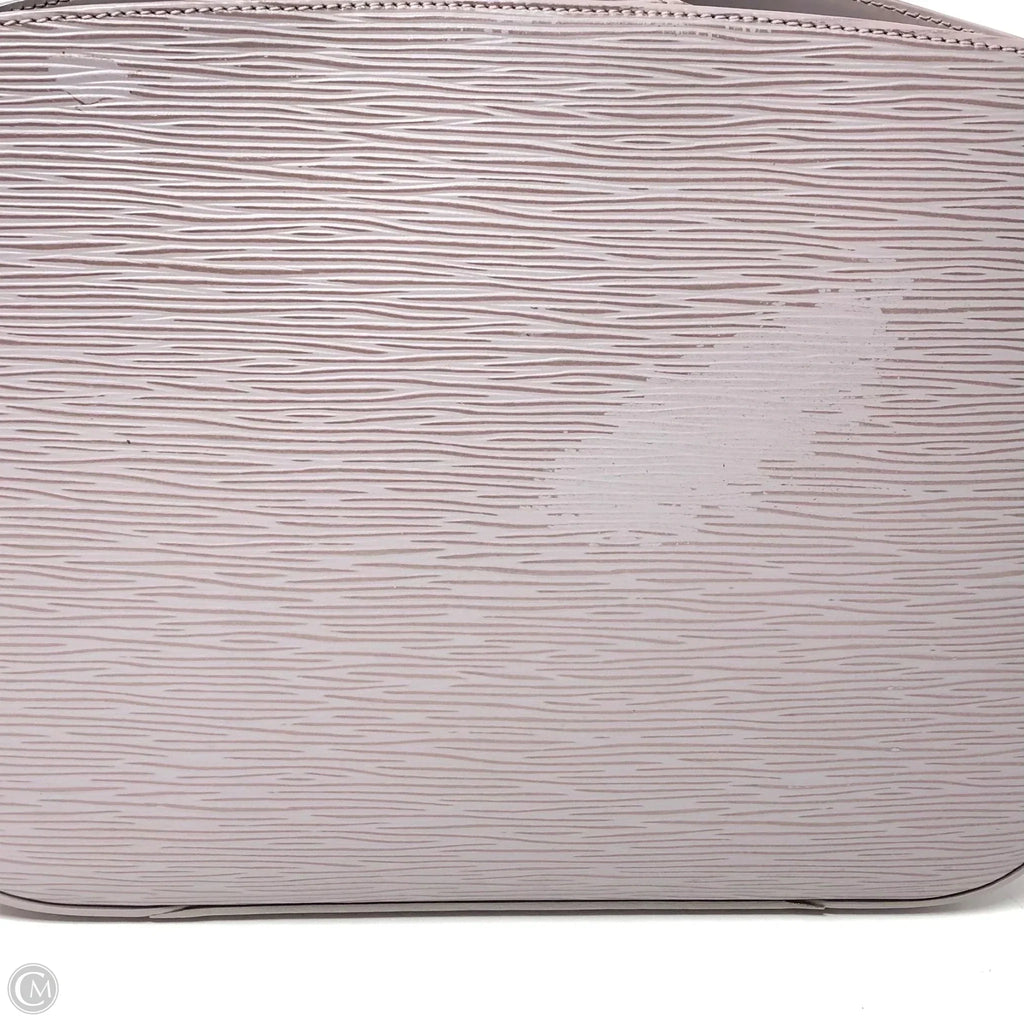 Handbag Luxury Designer By Louis Vuitton, Size: Medium