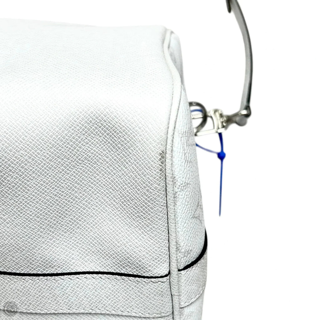 Duffle And Weekender Luxury Designer By Louis Vuitton, Size: Large